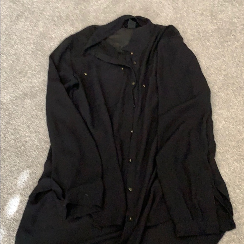 Collared button shirt
